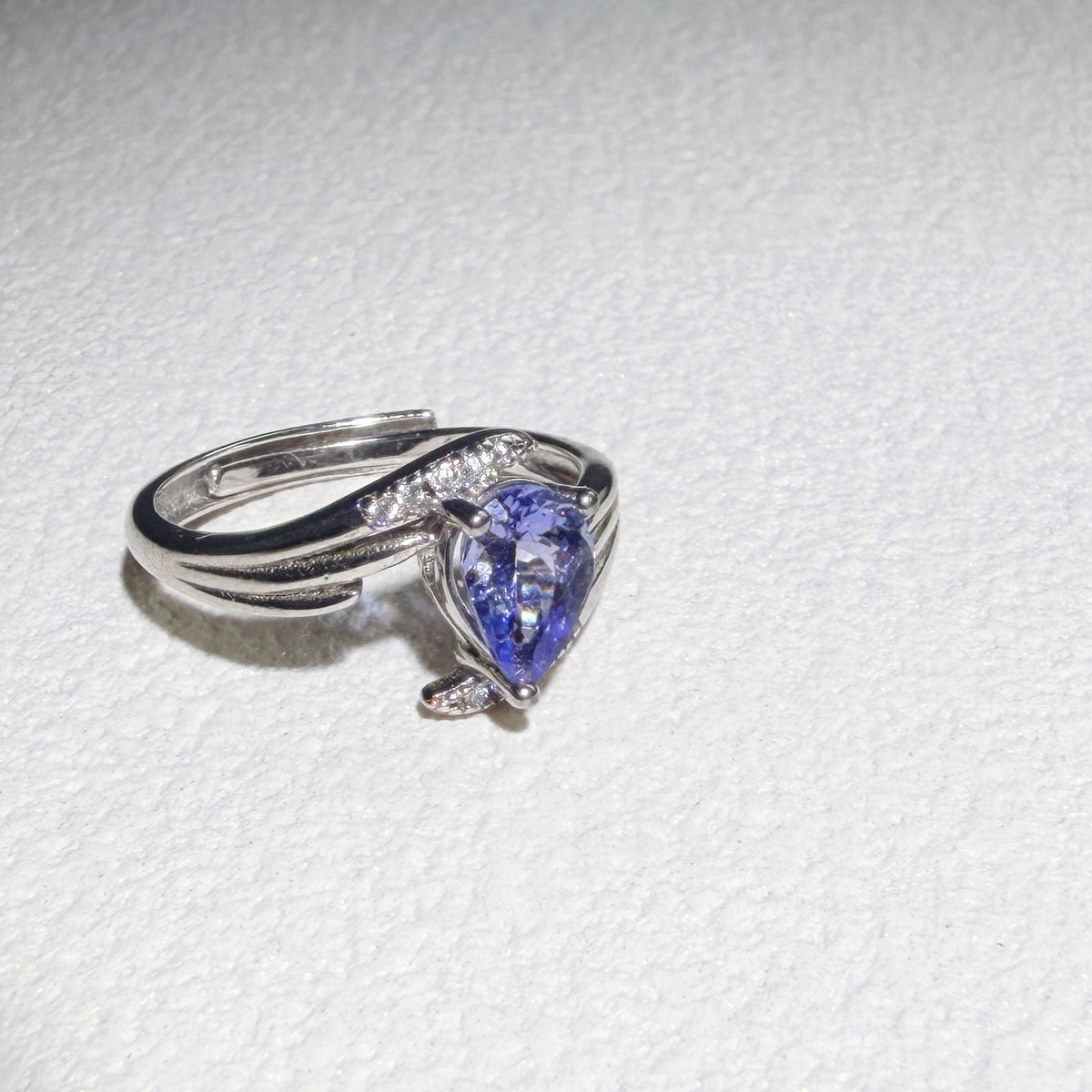 Natural Tanzanite Ring